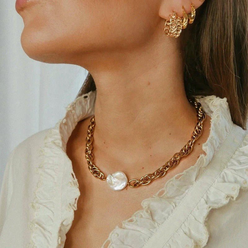 18K Gold Plated Aphrodite Necklace - Naked Muse Waterproof Jewellery