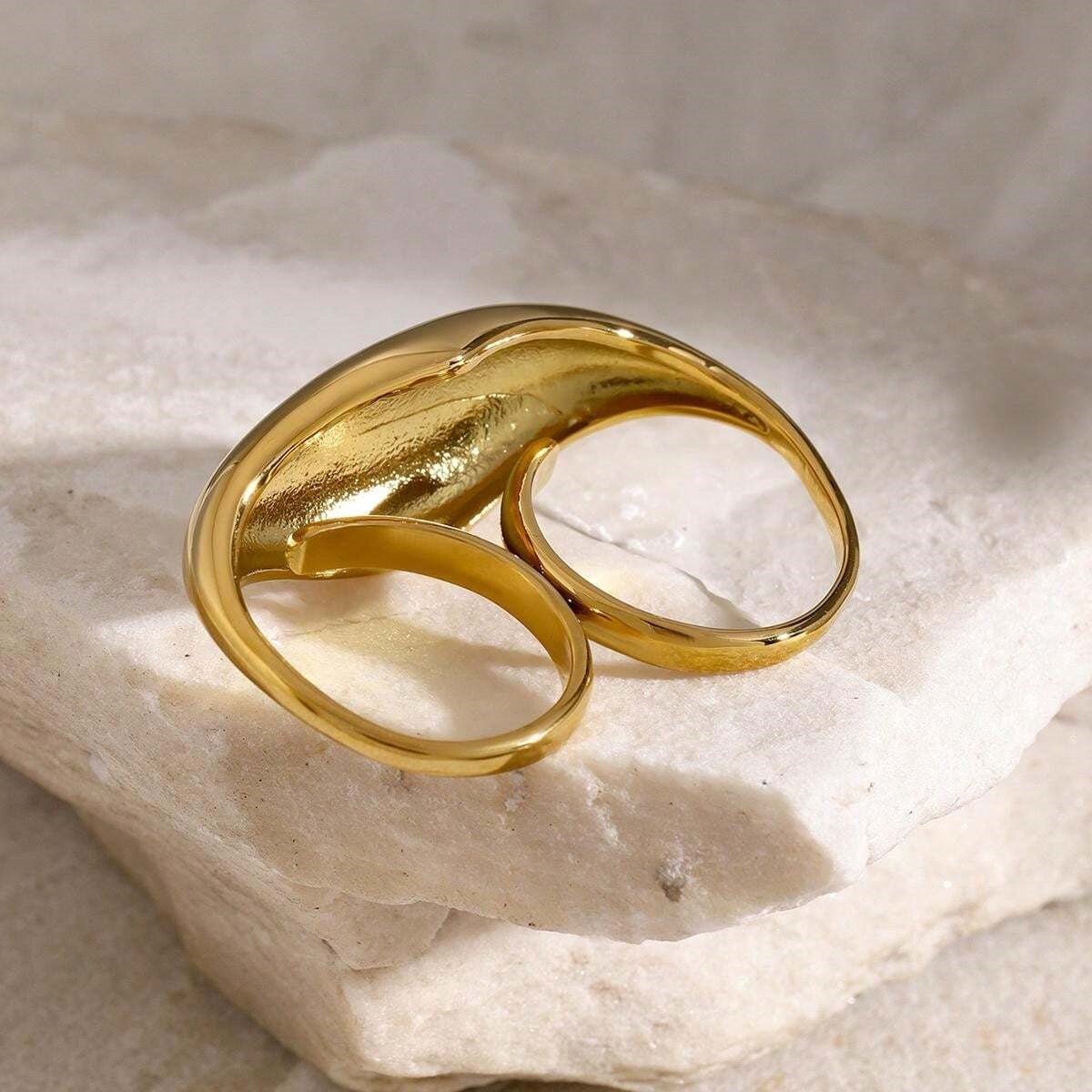 18K Gold Plated Horizon Ring - Naked Muse Waterproof Jewellery