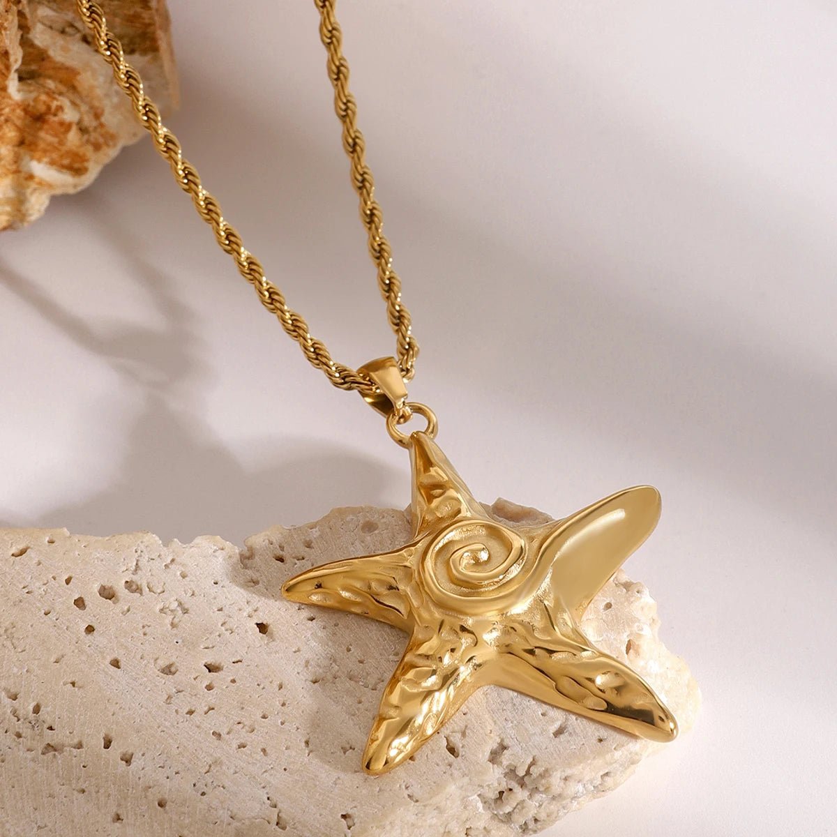 18K Gold Plated Asteria Necklace - Naked Muse Waterproof Jewellery